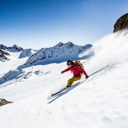 Pension Mittagskogel ザンクト・レオンハルト・イム・ピッツタール エクステリア 写真