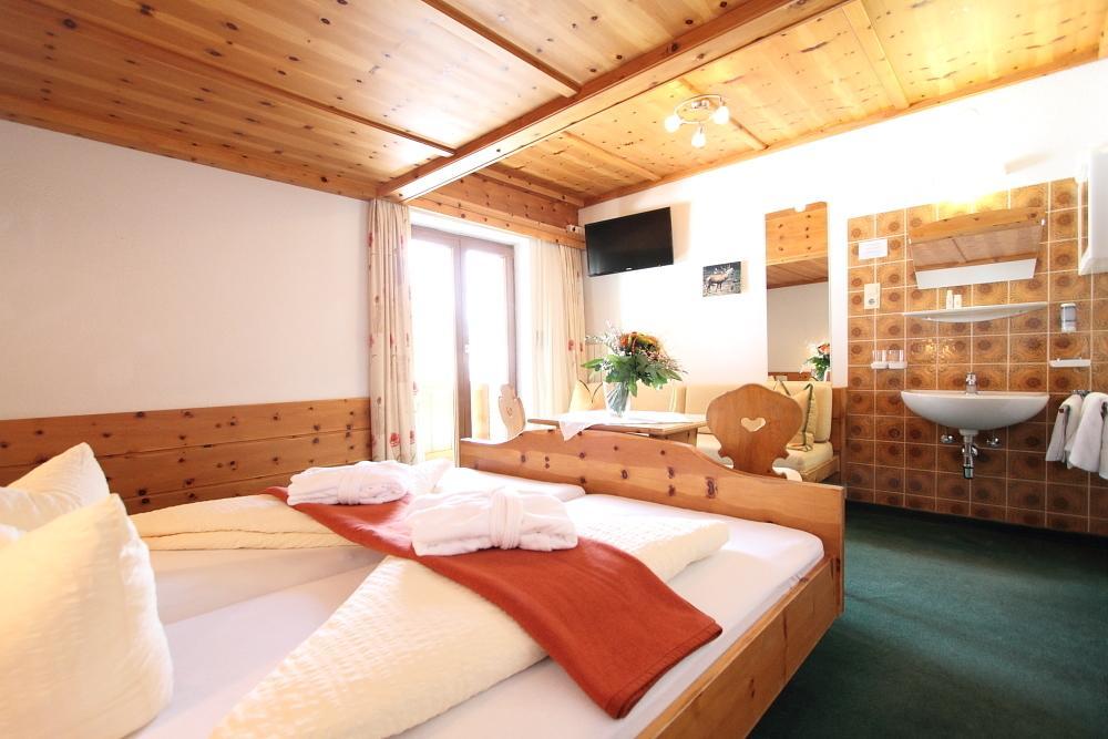 Pension Mittagskogel ザンクト・レオンハルト・イム・ピッツタール 部屋 写真